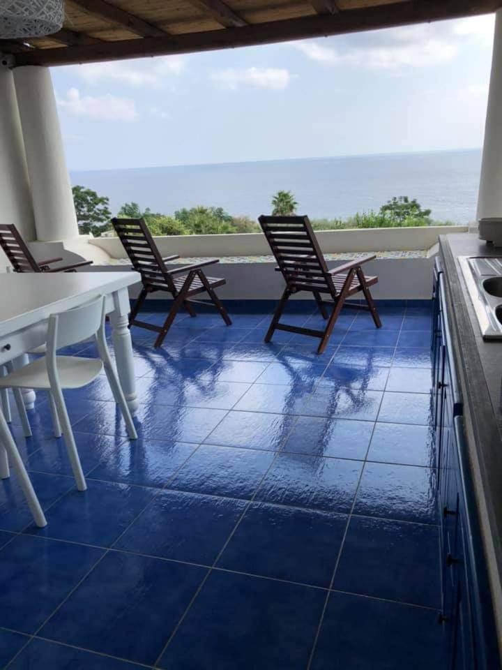Villa Insolia 산타마리나살리나 객실 사진